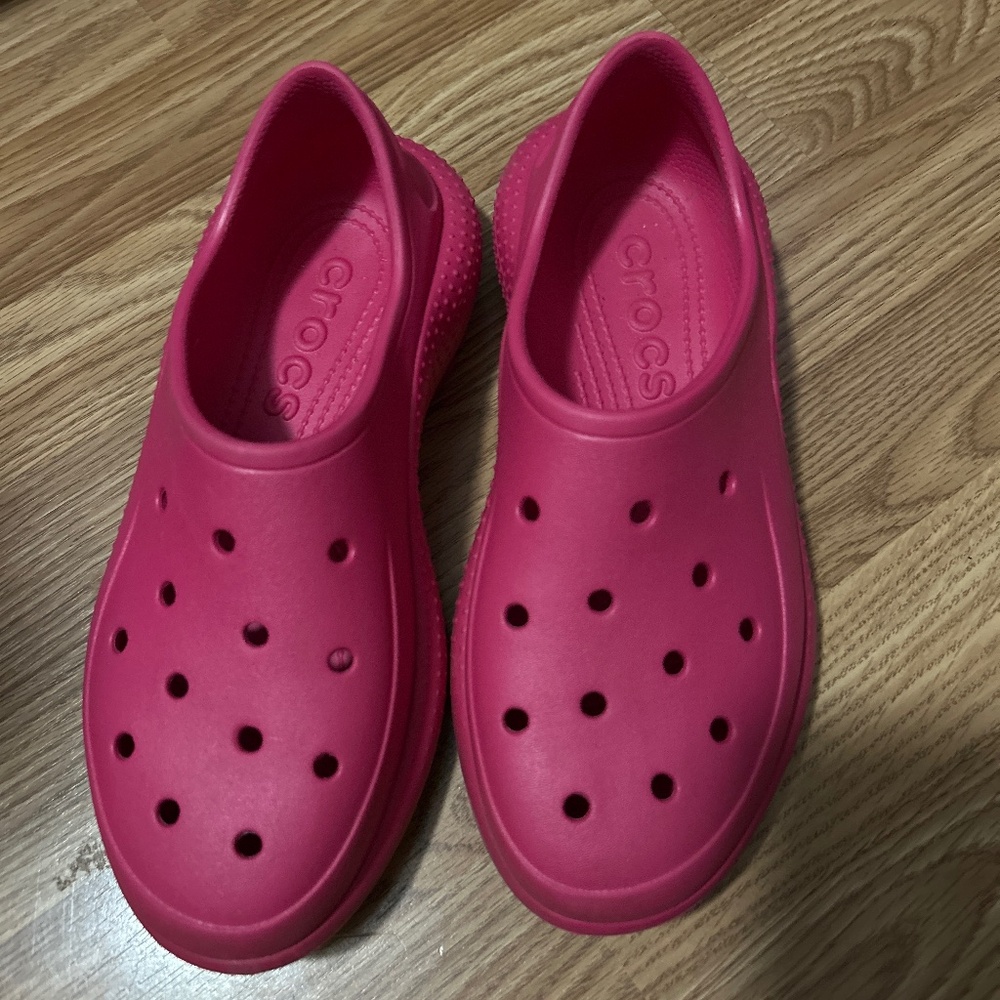 Crocs